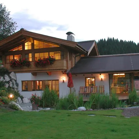 Chalet Chalet Hahnen Ferienwohnung